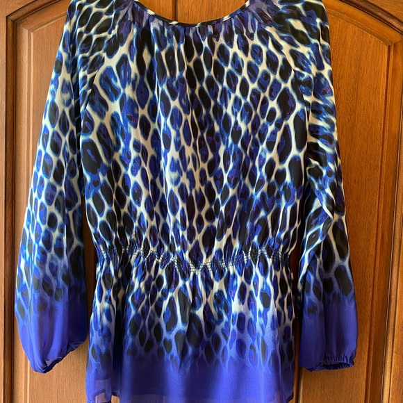 Calvin Klein leopard print top - Picture 2 of 3